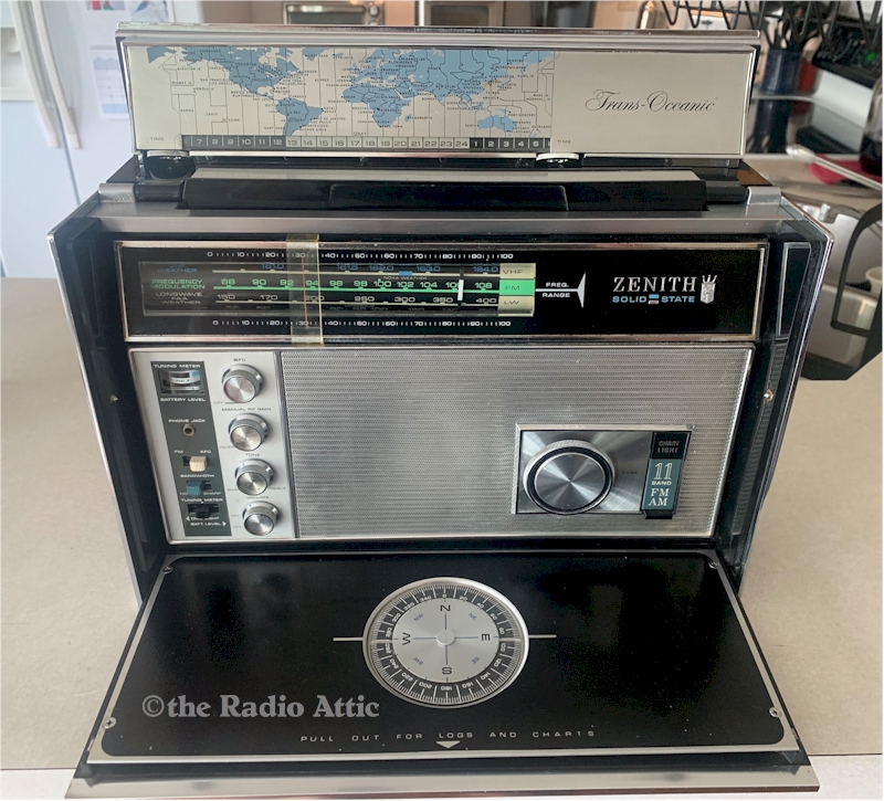 Zenith Royal D7000Y Trans-Oceanic (1976)