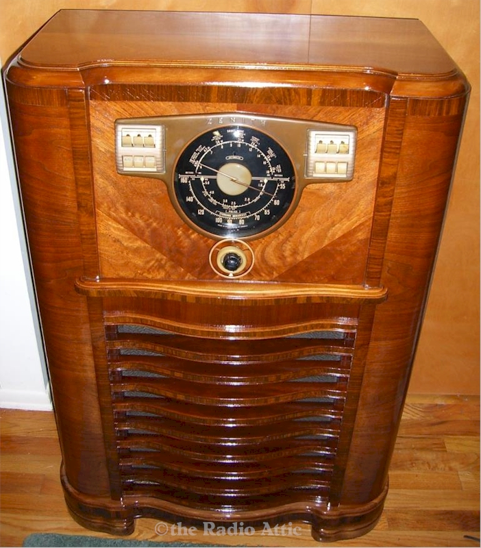 Zenith 8-S-563 (1941)