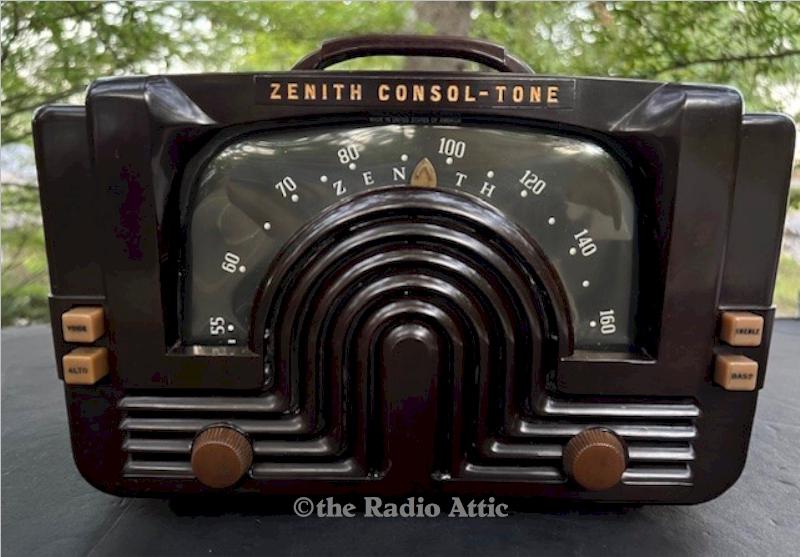 Zenith 6-D-615 "Con-Sol Tone" (1942)