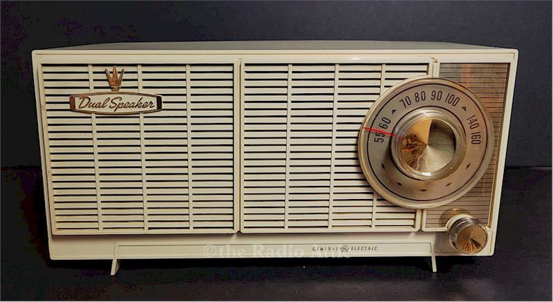 General Electric T-142A Twin Speaker (1960)