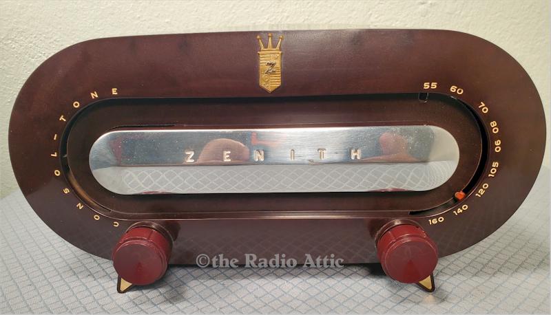 Zenith H511 "Racetrack" Consoltone (1951)