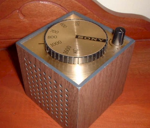 Sony Cube Radio