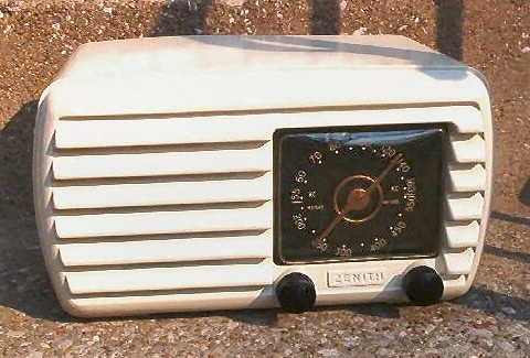 Zenith 5-D-611W