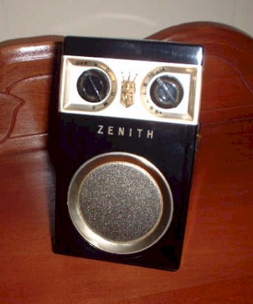 Zenith Royal 500 Handwired (black) (1956)