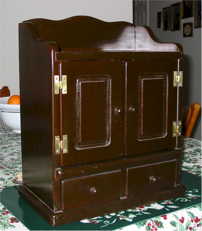 Guild NC-484 "Spice Chest" (1953)