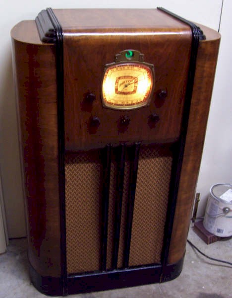 Truetone D-692 (1936)