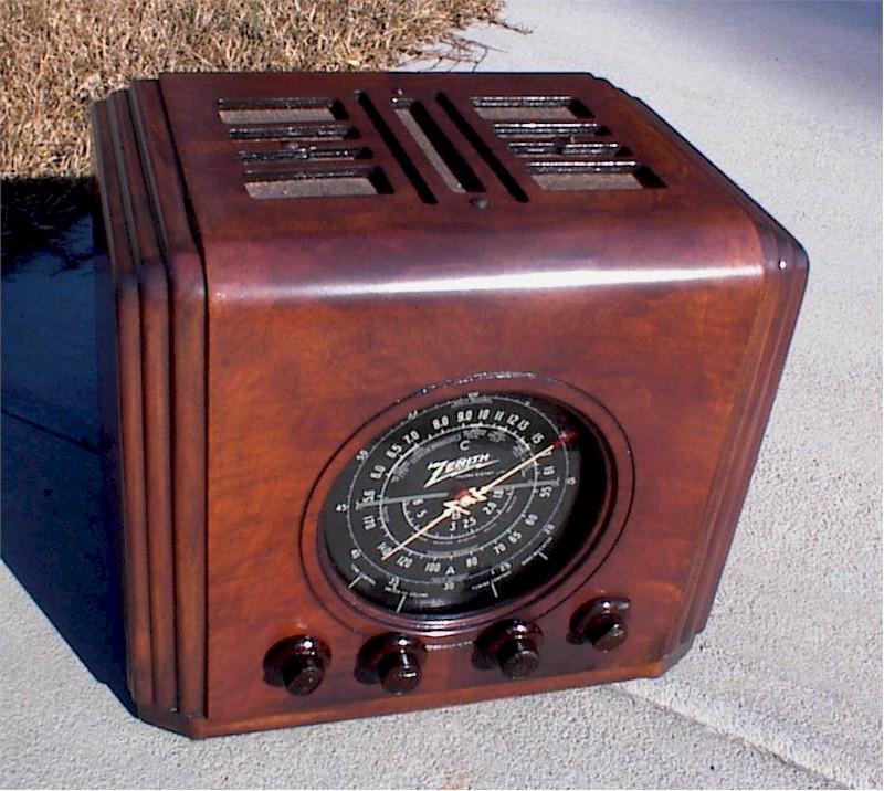 Zenith 5-S-126 Cube (1937)