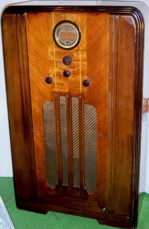 Philco 370 Console (1937)