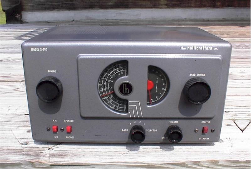 Hallicrafters S-38C Receiver (1953)