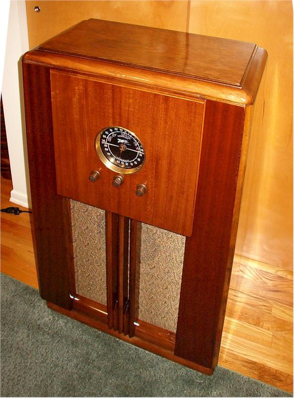 Zenith 5-S-250 Console (1938)