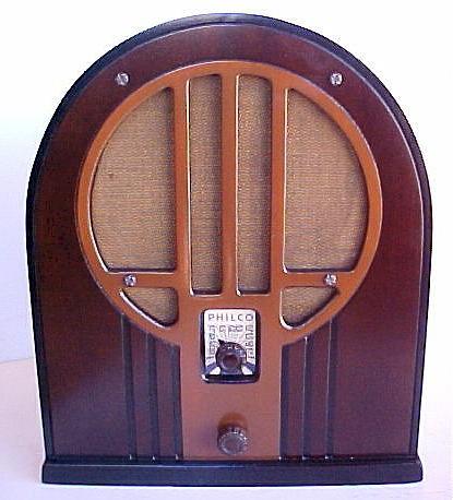 Philco 84 Cathedral