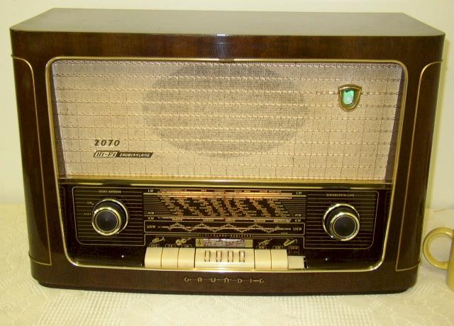 Grundig 2070 Zauberklang (1956)