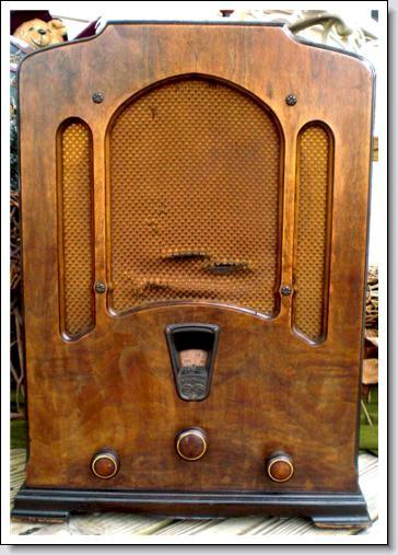 RCA Superette R-7 Tombstone