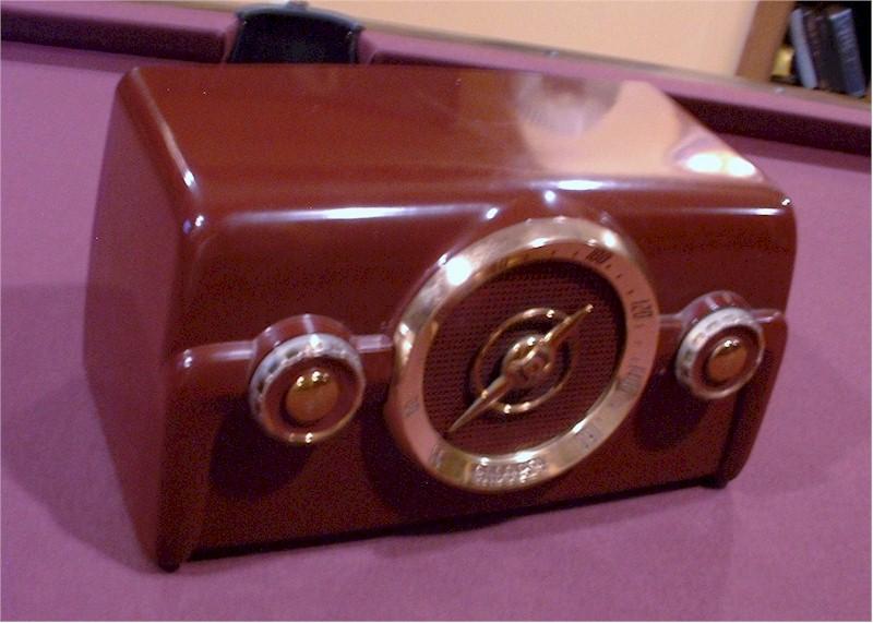 Crosley 10-138 "Dashboard" (1950)