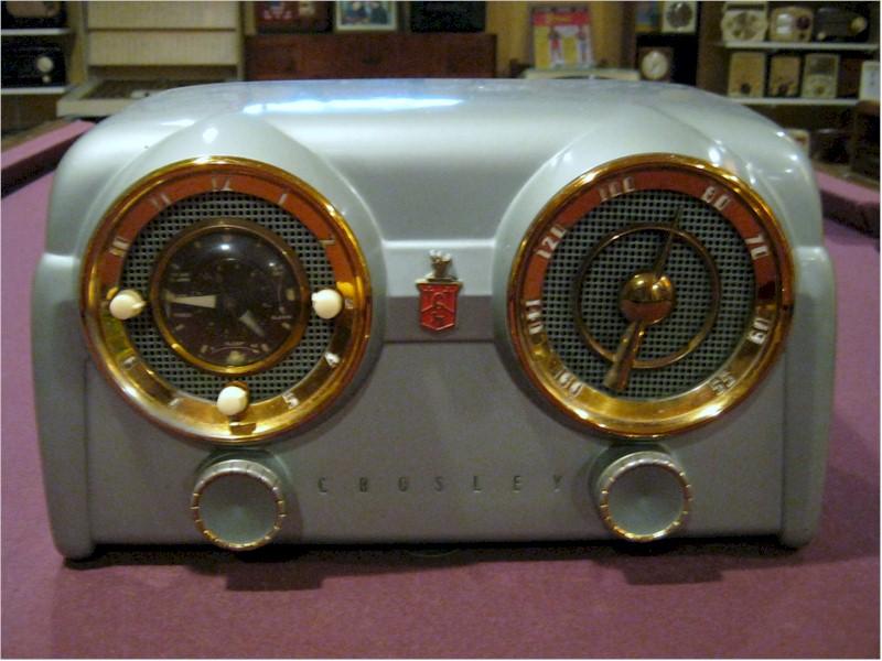 Crosley "Dashboard" Radio