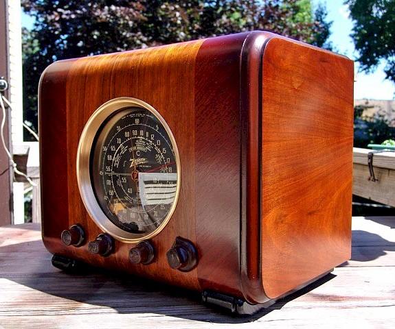 Zenith 6-S-222 Cube (1938)