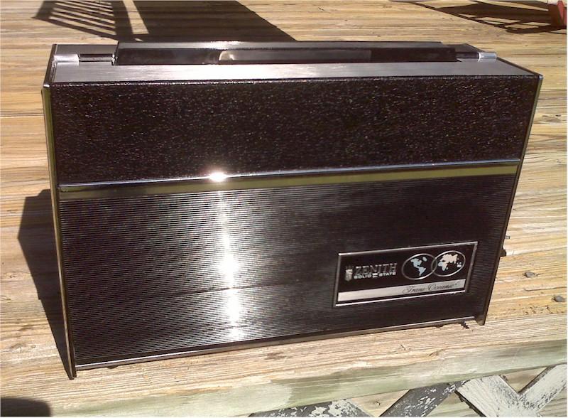 Zenith Trans-Oceanic 7000-1 (1971)