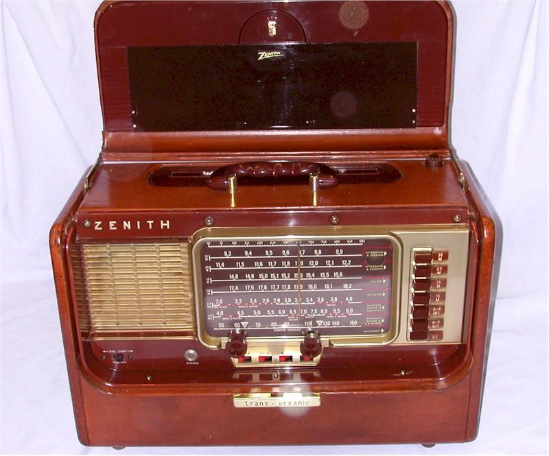 Zenith Trans-Oceanic A600L (1957)