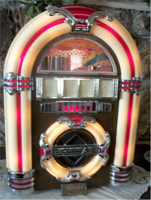 Crosley CR11 Juke Box Replica