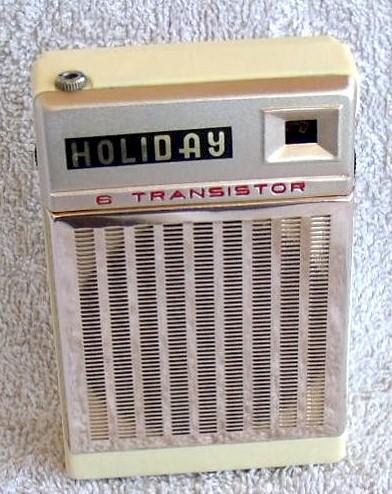 Holiday E-621 Pocket Transistor (late 60s)