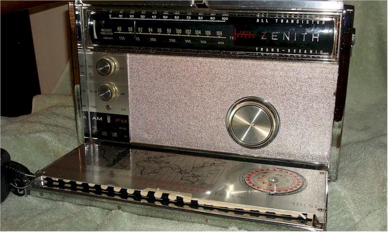 Zenith 3000 Trans-Oceanic (1963)