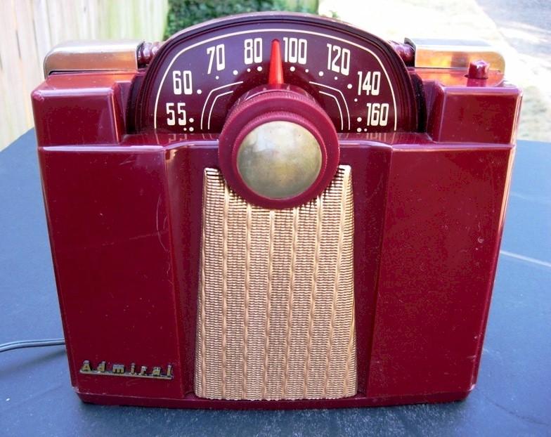 Admiral 4R12 Portable (1950)