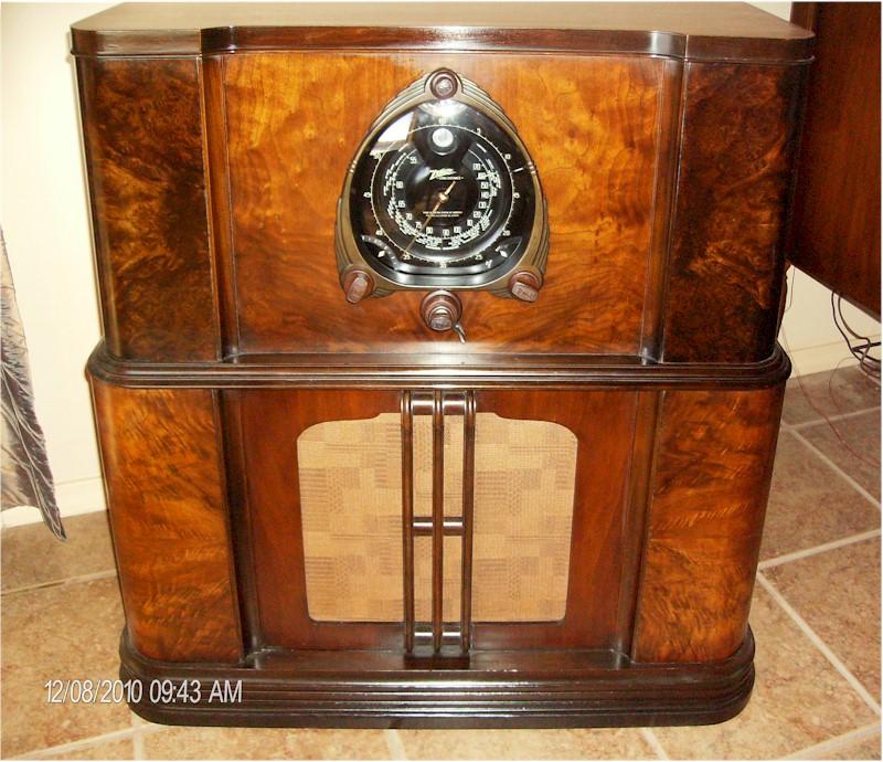 Zenith 9-S-264 Console (1938)