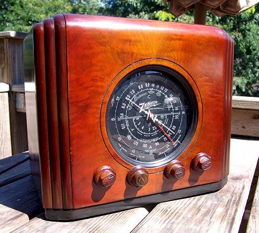 Zenith 5-S-216 "Cube" (1937)