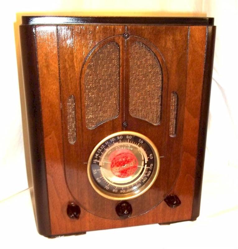 Crosley 517 "Fiver" Tombstone, Early Version (1937)