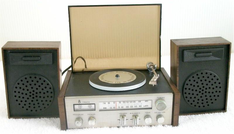 Mini "AM/FM Stereo Eight-Track" N11