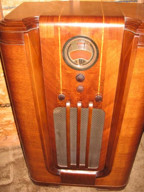 Philco 650 Console (1937)