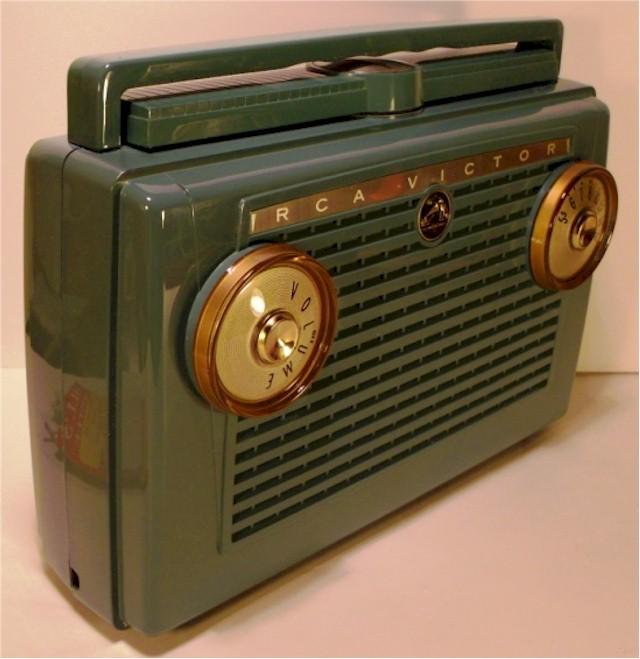 RCA 7-BX-6L Portable (1956)