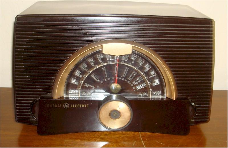 General Electric 408 AM/FM (1950)