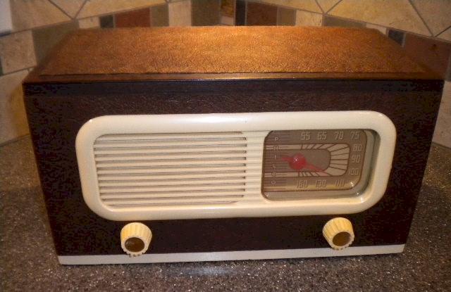 Philco 47-204 (1947)