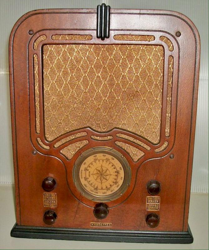 Kadette/International 65 AM/Shortwave (1930s)