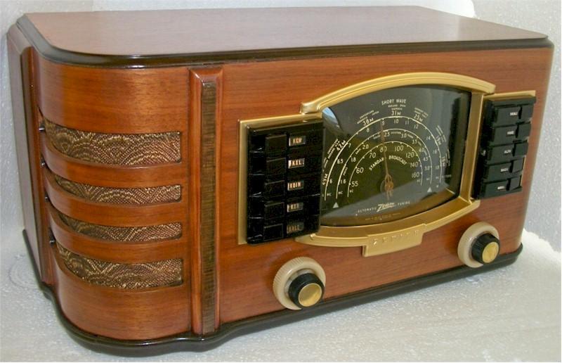 Zenith 7-S-633 (1941)