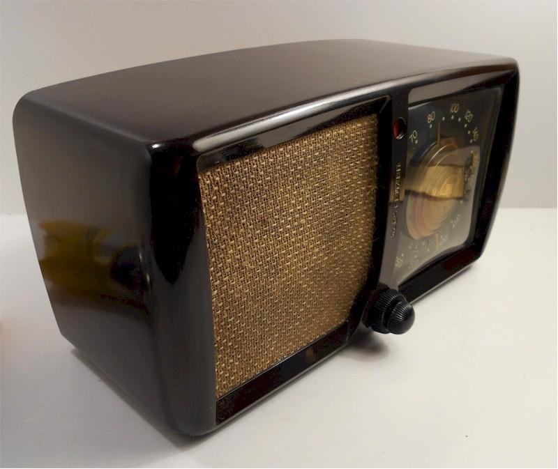 Zenith 5-D-011Z Consoltone (1946)