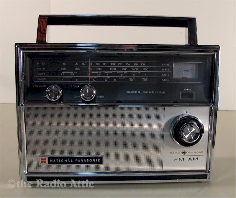 National Panasonic RF-1400 Portable (1965)