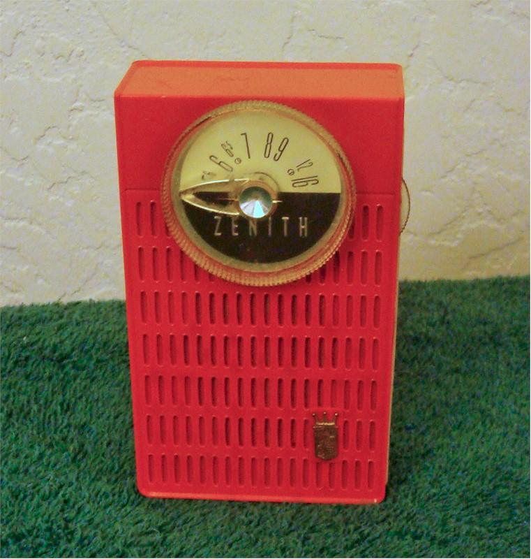 Zenith 50 Transistor Radio (1960)