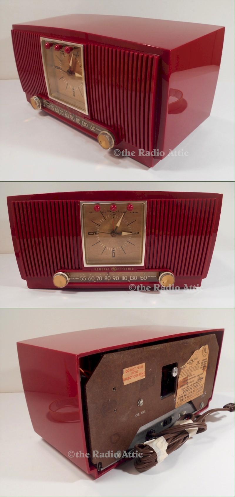 General Electric 574 Clock/Radio (1954)