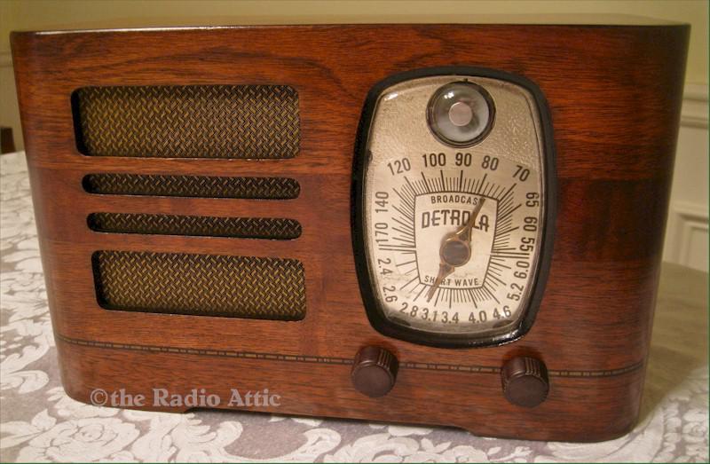 Detrola 212 AM/Shortwave (1938)