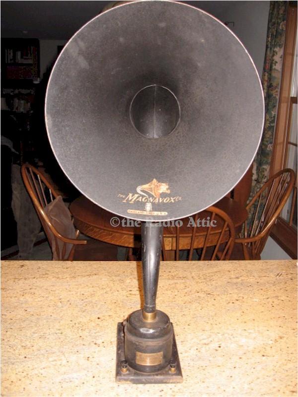 Magnavox R3-C Powered Horn Speaker