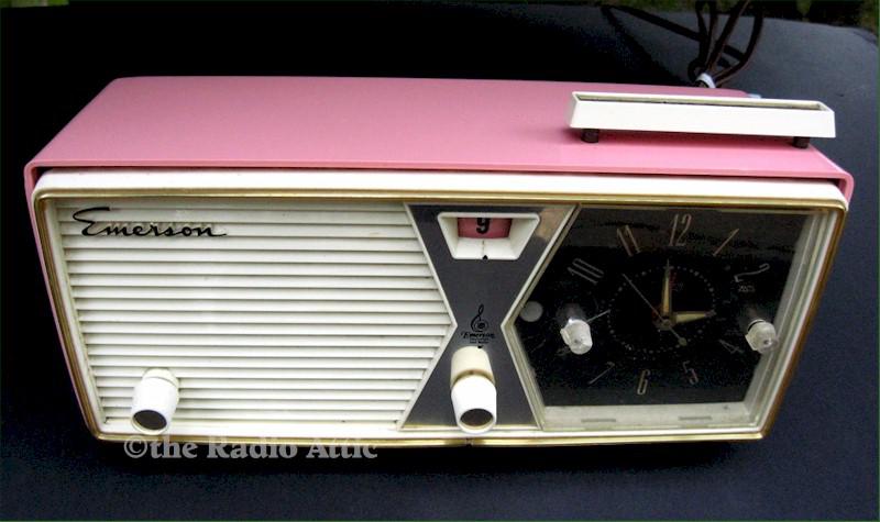 Emerson 883 Series B Clock Radio (1958)