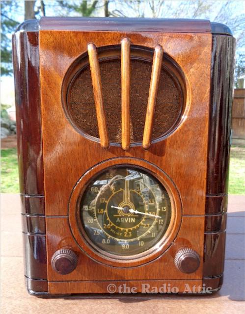 Arvin 417 "Rhythm Baby" Tombstone (1936)