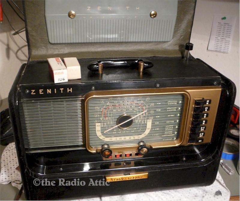 Zenith H-500 Trans-Oceanic (1951)