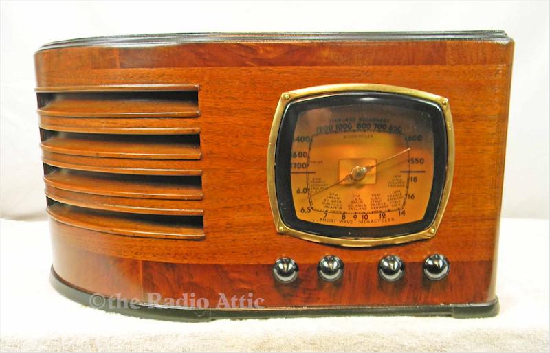 Emerson AP-173 w/Ingraham Cabinet (1937)