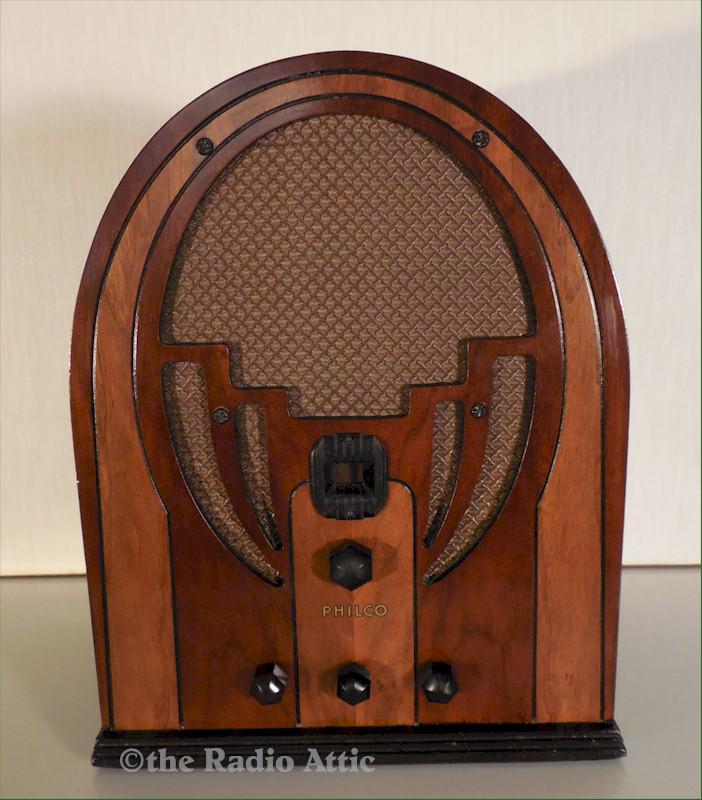 Philco 60 Cathedral (1934)