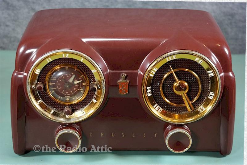 Crosley 11-123U "Dashboard" Clock Radio (1951)