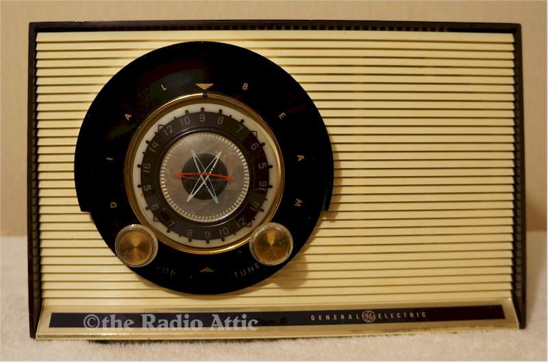 General Electric "Atomic" Radio (1959)