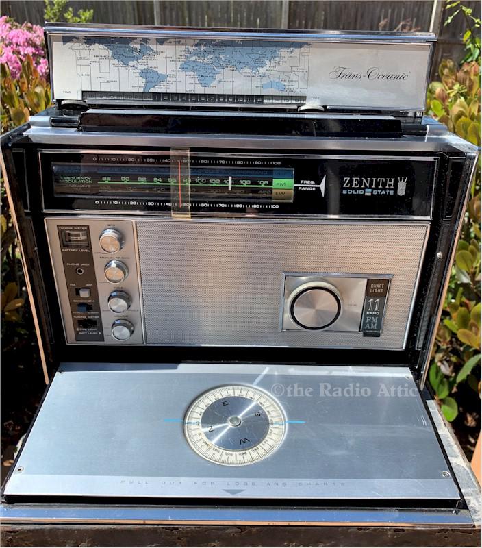 Zenith 7000-1 Trans-Oceanic (1971)